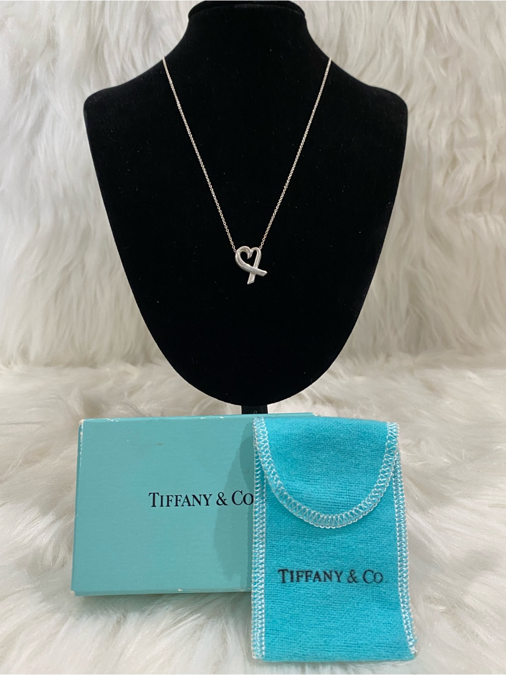 Tiffany & Co. Heart Ribbon Pendant Necklace With Tiffany Blue Pouch & Box - 16”
